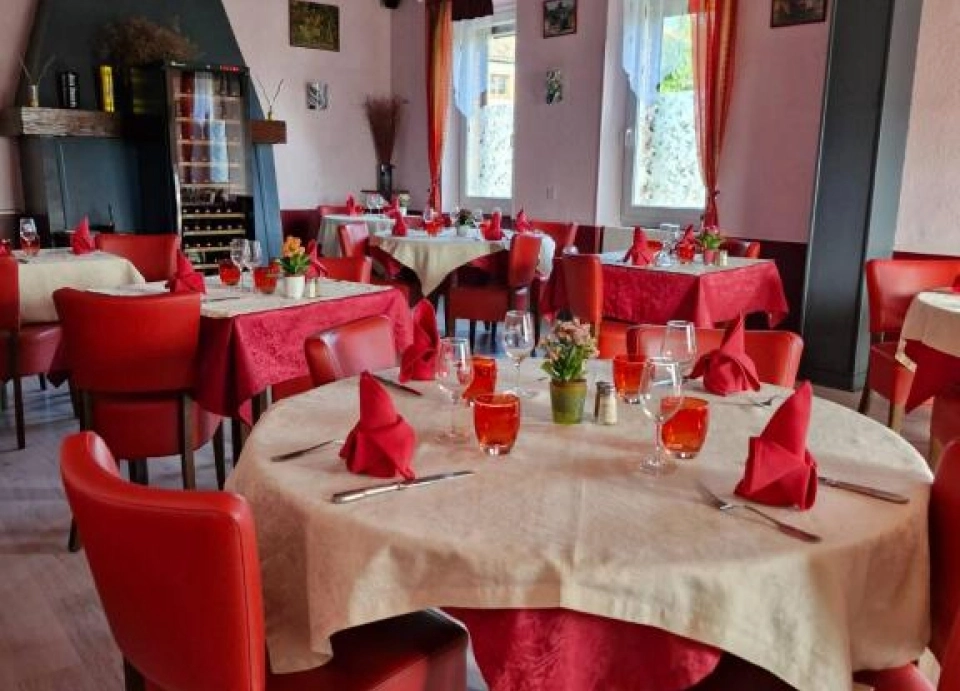Restaurant à Saint Porquier